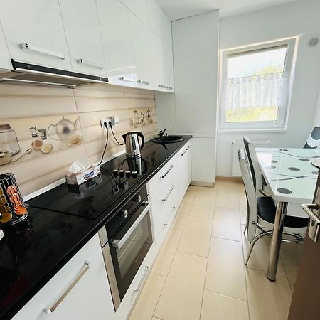 Green Apartaments Zărneşti Zewnętrze zdjęcie