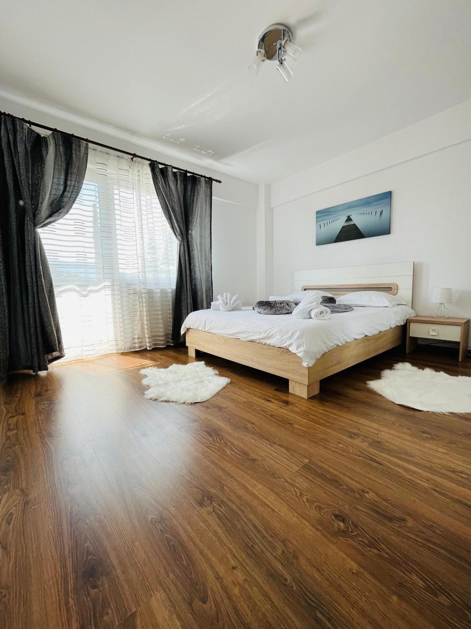 Green Apartaments Zărneşti Zewnętrze zdjęcie