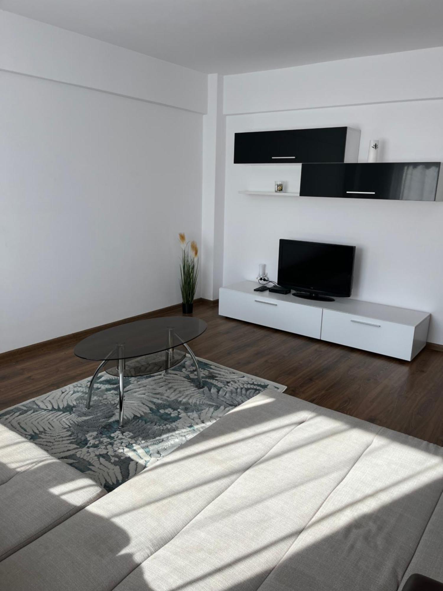Green Apartaments Zărneşti Zewnętrze zdjęcie