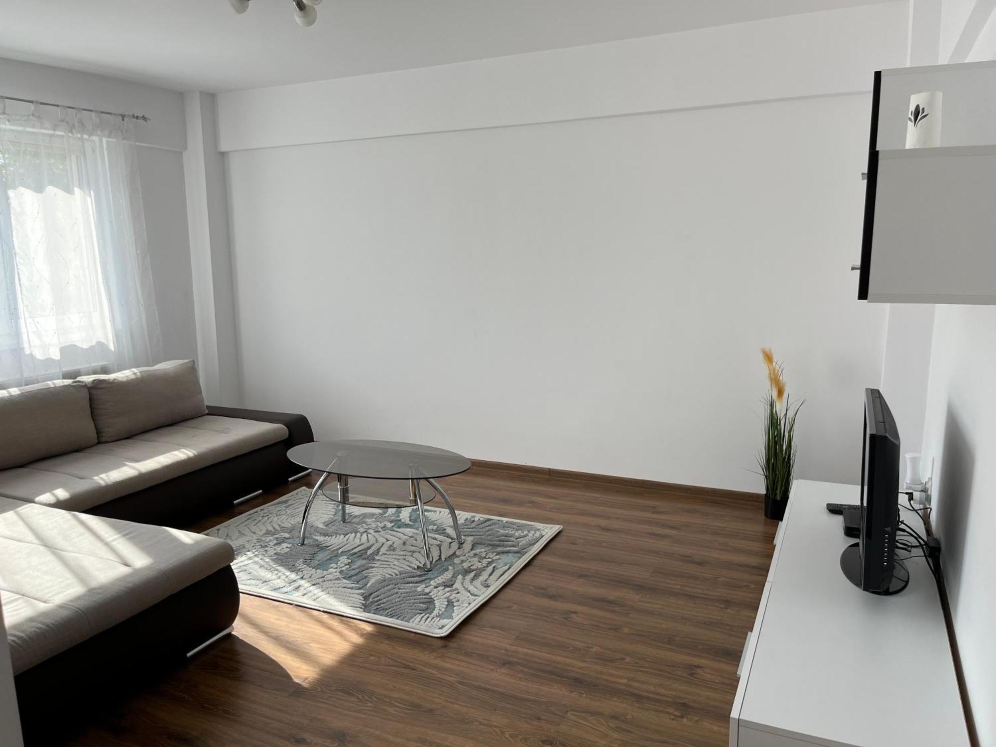 Green Apartaments Zărneşti Zewnętrze zdjęcie